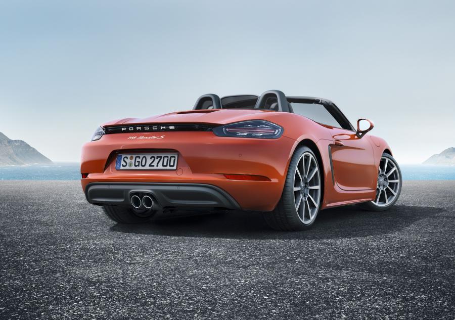  Porsche 718 Boxster S 2016 года  (фото 27 из 34)